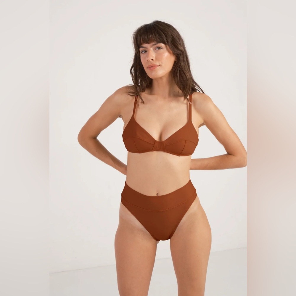 NWT Stunning Terracotta colored Galamaar bikini